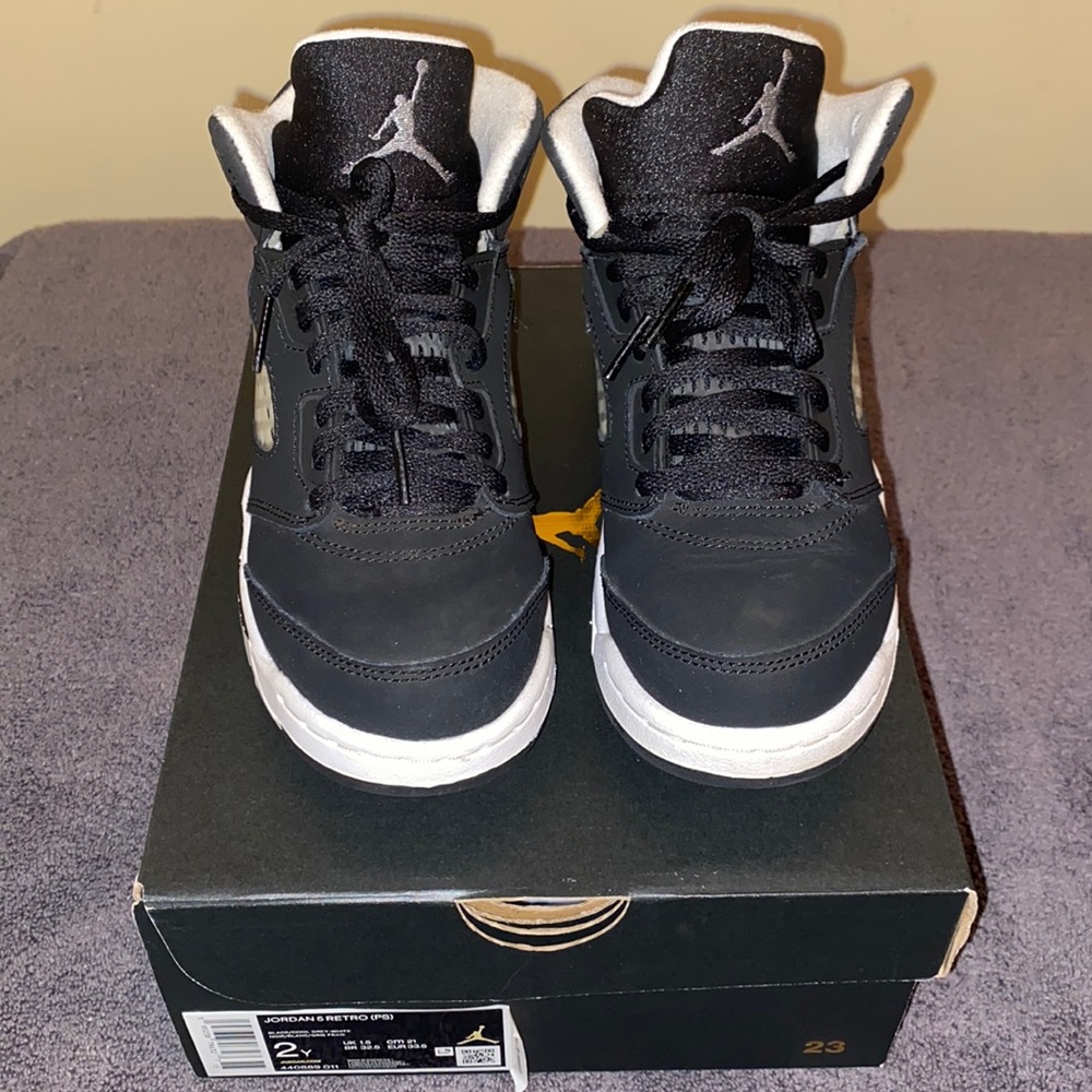Kids “Jordan 5 Retro” 👟👟